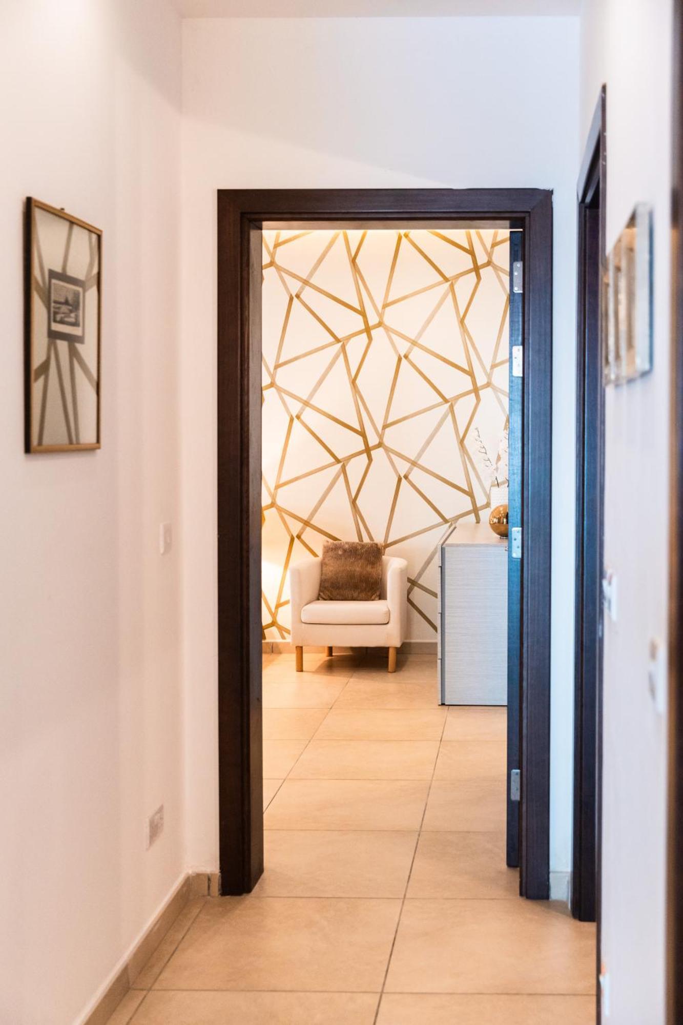 Luxury Seafront 3Br With Pool By Arcobnb 슬리에마 외부 사진
