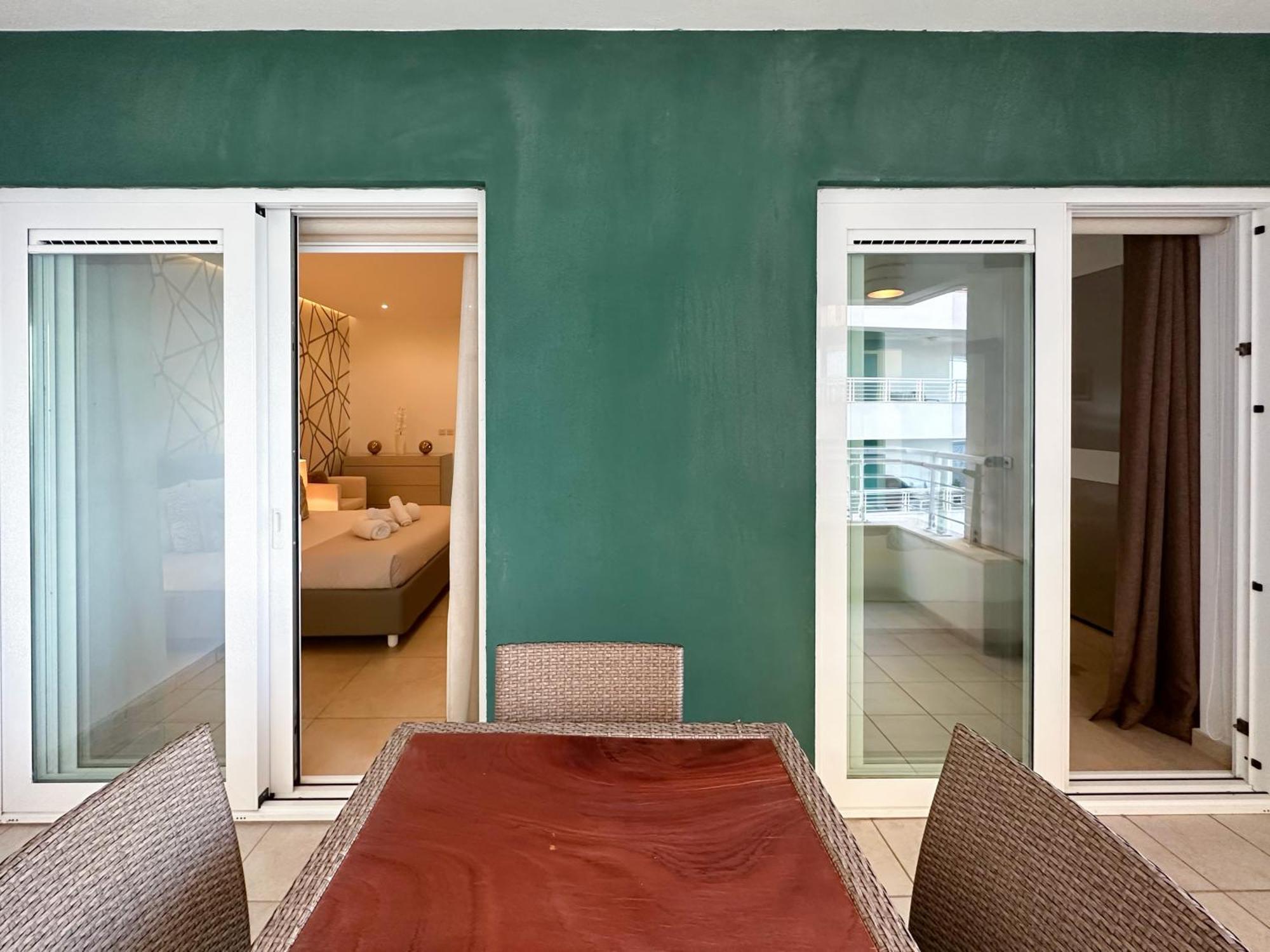 Luxury Seafront 3Br With Pool By Arcobnb 슬리에마 외부 사진